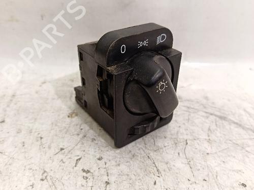 Used Headlight switch OPEL CORSA B (S93) [1993-2009]  30030972