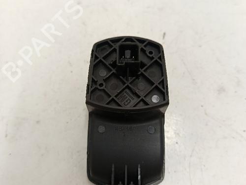Interrupteur de vitre avant droite OPEL CORSA D (S07)  | BP30031323I26