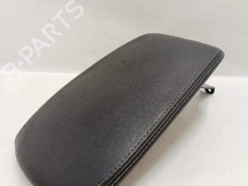 Armlehne für CITROËN DS5 2.0 HDi 165 Hybrid4 4x4 (163 hp) 30032174