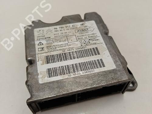 Used ECU airbags CITROËN DS5 2.0 HDi 165 Hybrid4 4x4 (163 hp) 30032182