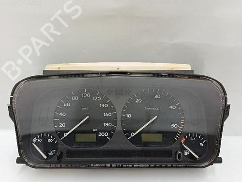 Used Instrument cluster VW GOLF III (1H1) 1.9 TDI (90 hp) 30032676