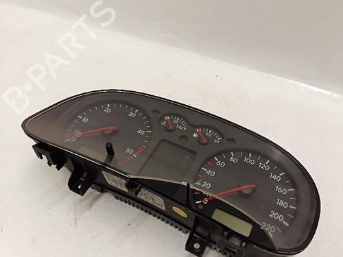 Kombinert Instrument VW GOLF IV (1J1) 1.9 TDI (90 hp) 30031784