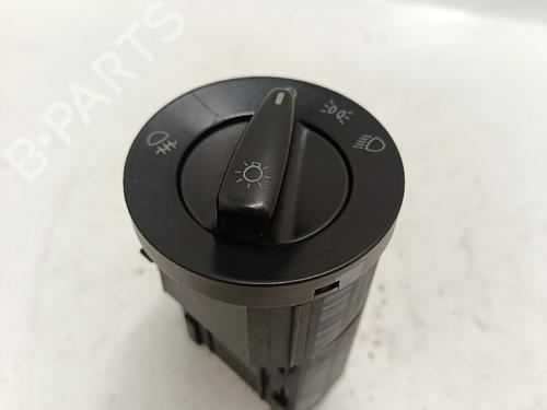 headlight-switch-vw-golf-iv-1j1-1997-1998-1999-2000-2001-2002-2003-2004-2005-2006-2007-2008-30031787 main image