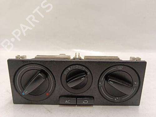 Airco bedieningspaneel VW GOLF IV (1J1) 1.9 TDI (90 hp) 30031788