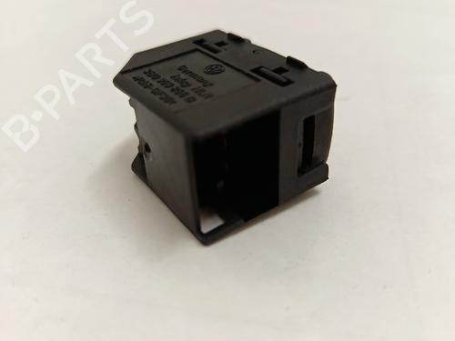 Pulsantiera posteriore sinistra VW GOLF IV (1J1)  | BP30032650I29