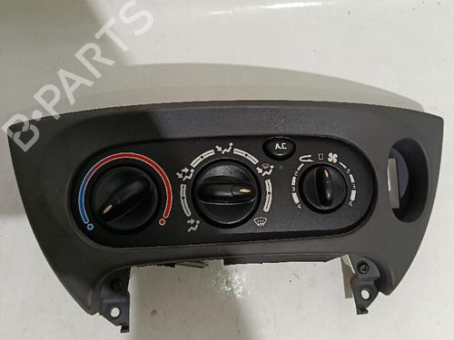 Used Climate control RENAULT MEGANE I (BA0/1_) [1995-2004]  30028937