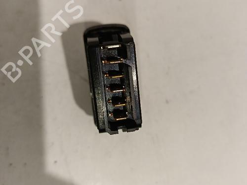 Right front window switch RENAULT MEGANE I (BA0/1_)  | BP30028940I26 