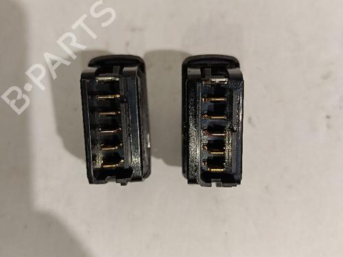 Left front window switch RENAULT MEGANE I (BA0/1_) | BP30028941I27