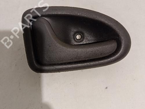 Venstre foran invendig håndtak RENAULT MEGANE I (BA0/1_) [1995-2004]  30028945
