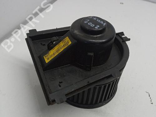 Used Heater blower motor SKODA OCTAVIA I (1U2) [1996-2010]  30030377