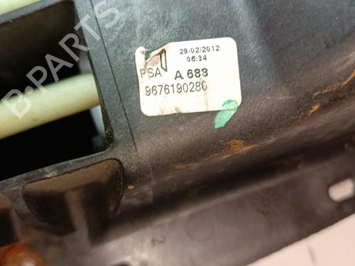 Gear lever PEUGEOT 208 I (CA_, CC_)  | BP30029321M90 