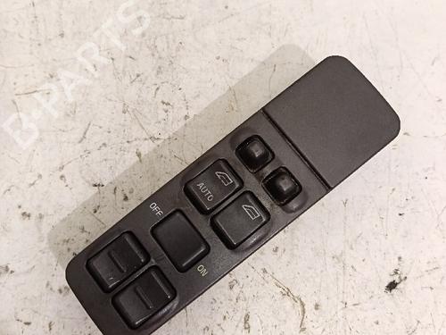 Used Left front window switch VOLVO V40 Estate (645) [1995-2004]  30030884