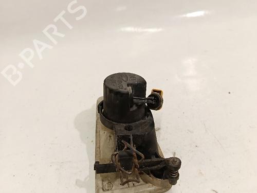 Right front fog light FORD FOCUS I (DAW, DBW) | BP30030493C31