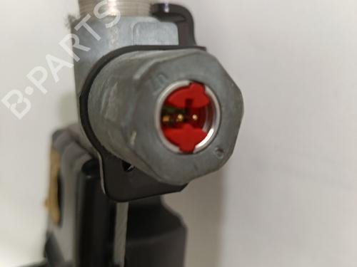 Sikkerhetsbelte foran høyre VOLVO S40 II (544)  | BP30030823I25 