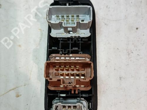 Left front window switch RENAULT MEGANE II (BM0/1_, CM0/1_) | BP30029327I27