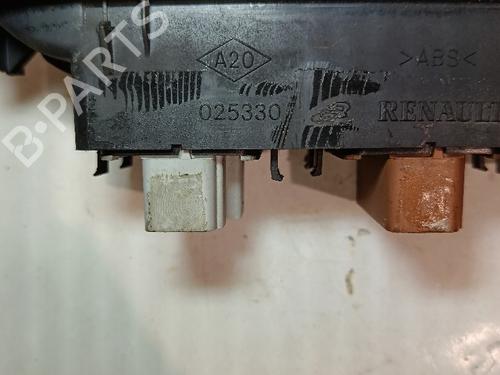 Left front window switch RENAULT MEGANE II (BM0/1_, CM0/1_) | BP30029327I27