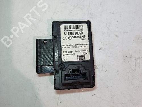 Używane Stacyjka RENAULT MEGANE II (BM0/1_, CM0/1_) [2001-2012]  30029226