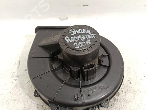 Used Heater blower motor SKODA ROOMSTER (5J7) [2006-2015]  30030354
