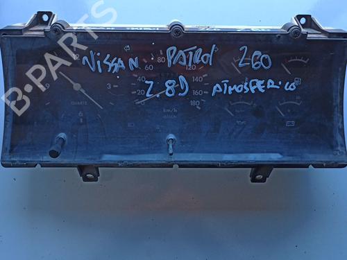 Used Instrument cluster NISSAN PATROL III/2 Station Wagon (W260) [1988-1998]  30029140