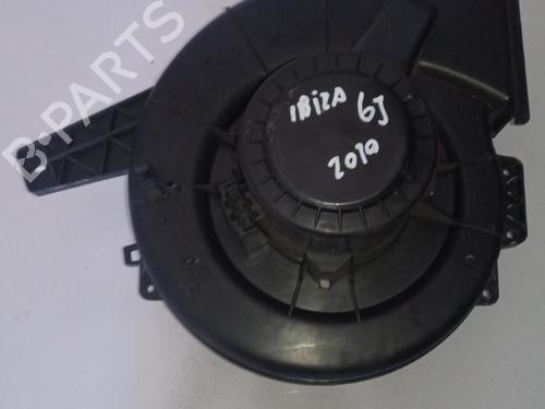 Used Instrument cluster SEAT IBIZA IV (6J5, 6P1) [2008-2017]  30030142