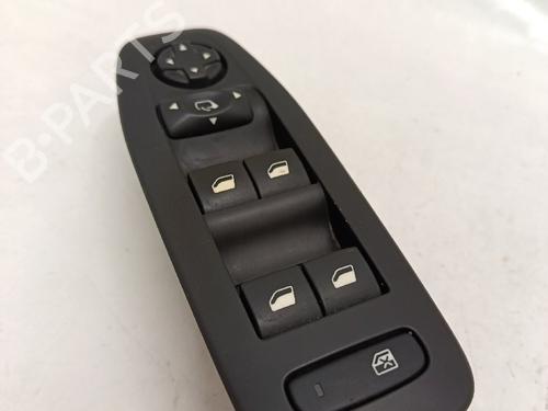 Used Left front window switch PEUGEOT 2008 I (CU_) [2013-2025]  30031477