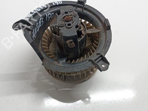Used Heater blower motor MERCEDES-BENZ 190 (W201) [1982-1993]  30030288