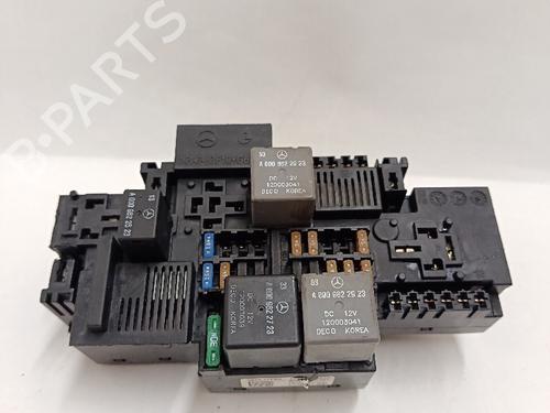 Used Fuse box MERCEDES-BENZ C-CLASS T-Model (S205) [2014-2023]  30031543