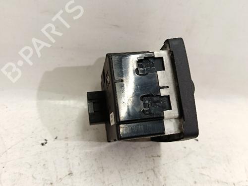 Andre VOLVO V40 Hatchback Van (525)  | BP30030843O1 