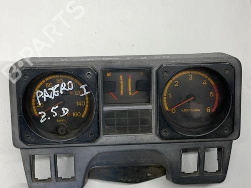 Instrumentenkombination für MITSUBISHI PAJERO I (L04_G, L14_G) [1982-1991]  30029302