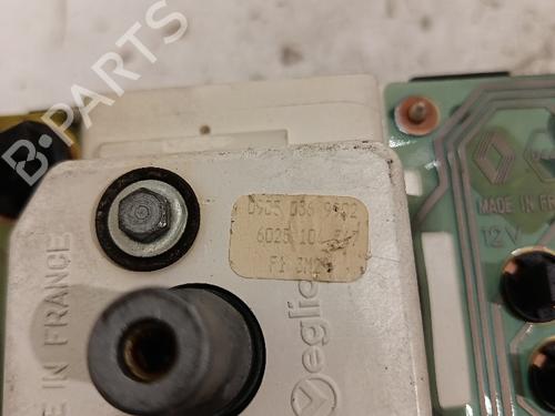 Instrument cluster RENAULT ESPACE II (J/S63_)  | BP30029911C47 