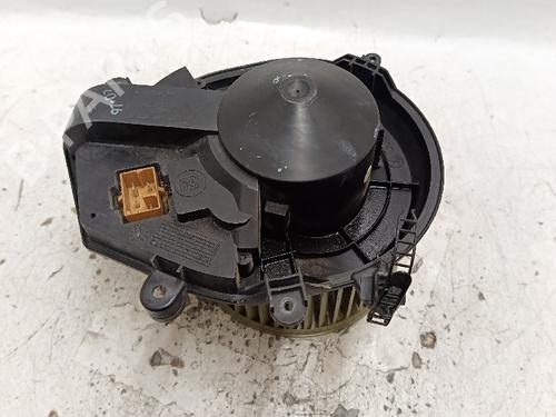 Used Heater blower motor AUDI A4 B5 (8D2) [1994-2001]  30030366