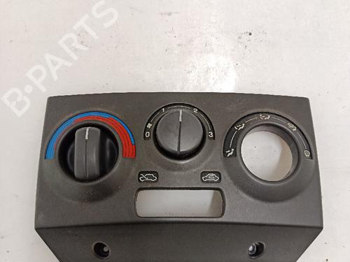Airco bedieningspaneel FIAT PUNTO (176_) 55 1.1 (54 hp) 30031184