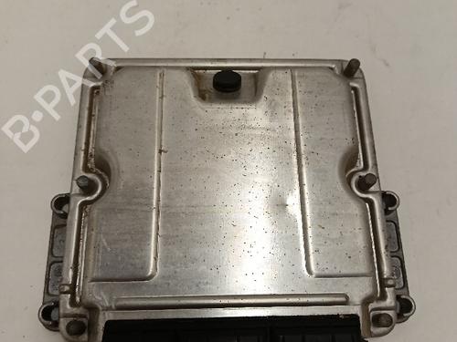 Engine control unit (ECU) RENAULT TRAFIC II Van (FL)  | BP30031252M57 