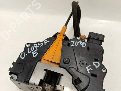 Zamek drzwi przednich prawych OPEL CORSA E Hatchback Van (X15)  | BP30031761C97 