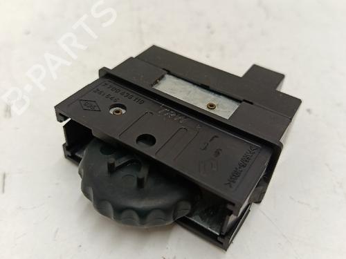 Used Other RENAULT MEGANE Scenic (JA0/1_) 1.4 i (JA0E) (75 hp) 30031808