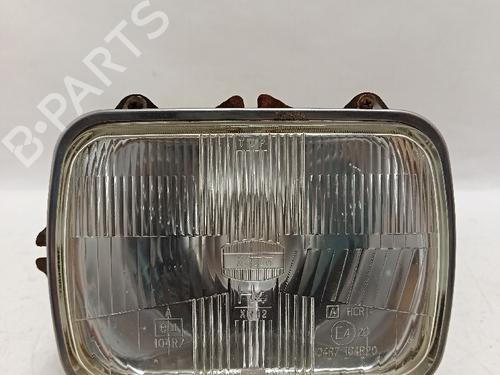 Used Right headlight NISSAN PICK UP (D21) 2.5 D (75 hp) 30031969