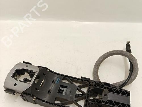 front-left-exterior-door-handle-vw-polo-v-6r1-6c1-2009-2010-2011-2012-2013-2014-2015-2016-2017-2018-2019-2020-2021-2022-30032383 main image