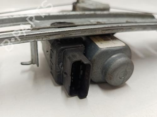 Rudehejsemekanisme venstre bagtil RENAULT MEGANE II (BM0/1_, CM0/1_) 1.5 dCi (BM0F, BM0T, BM2B, CM0F, CM0T) | BP30032708C24 