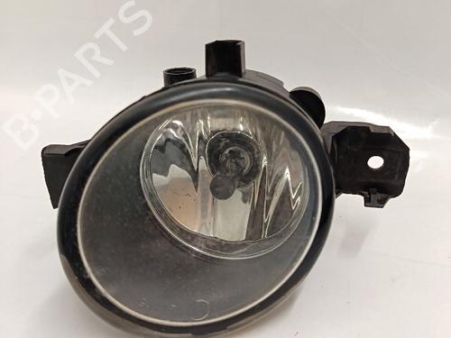 Used Right front fog light NISSAN PRIMERA (P12) 1.6 (109 hp) 30033022