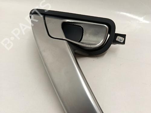 Used Rear right interior door handle NISSAN PRIMERA (P12) 1.6 (109 hp) 30033027