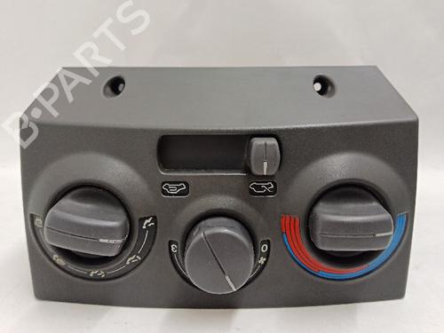 Airco bedieningspaneel FIAT PUNTO Van (176_) 1.7 TD (71 hp) 30033185
