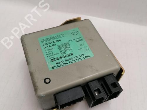 Altro RENAULT CLIO II Hatchback Van (SB0/1/2_) 1.5 dCi (SB07) (65 hp) 30033428