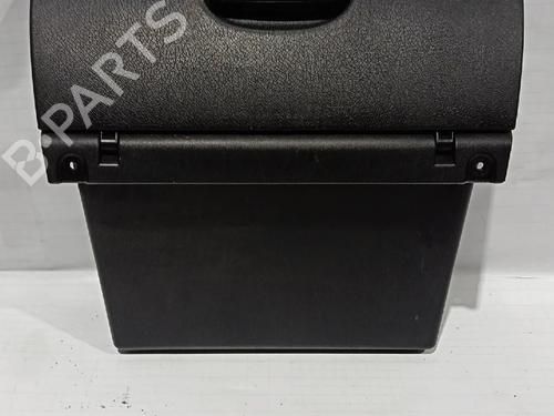 Handskerum OPEL CORSA B (S93) 1.5 D (F08, F68, M68) (50 hp) 30033559