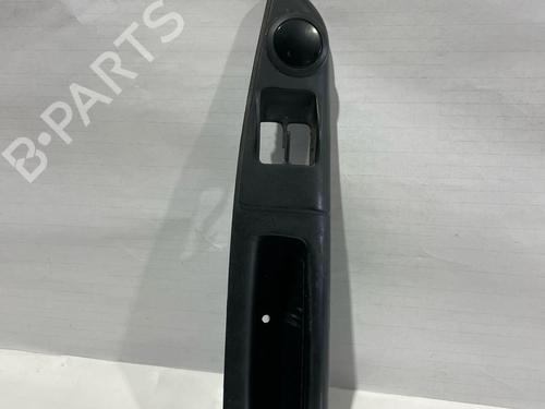 BP30033565I13 main image