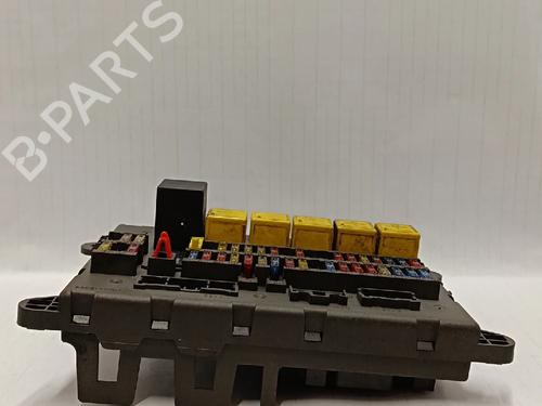 Fuse box LAND ROVER FREELANDER I (L314)  | BP30033619E1 