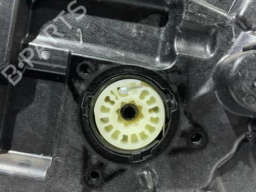 Rudehejsemekanisme venstre bagtil MAZDA 5 (CR)  | BP30033786C24 