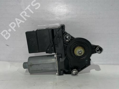 Portierruitmotor linksachter VW GOLF V (1K1)  | BP30033789E23 