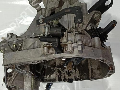 Used Gearbox RENAULT CLIO II Hatchback Van (SB0/1/2_) 1.5 dCi (SB07) (65 hp) 30033806