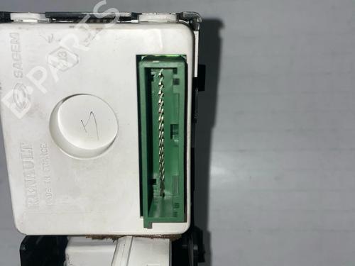 Display RENAULT LAGUNA II Grandtour (KG0/1_)  | BP30033872C48