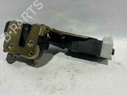 Używane Zamek drzwi przednich lewych MITSUBISHI SPACE STAR MPV (DG_A) 1.3 16V (DG1A) (82 hp) 30033915